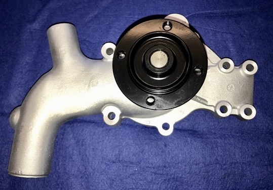 3.8 E-Type Aluminium Water pump - Click here to enlarge