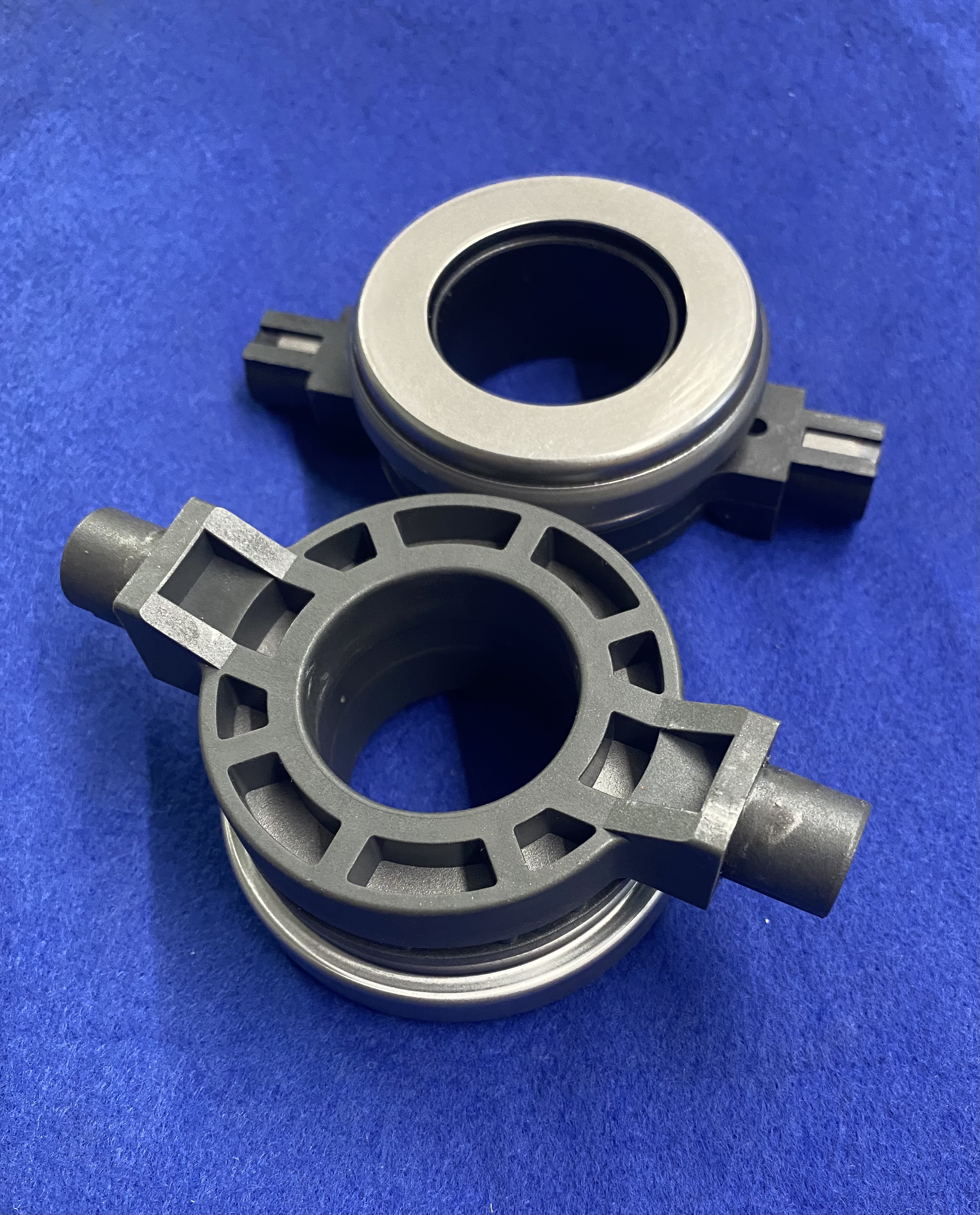 New Spec Clutch Roller release Bearings - Click here to enlarge